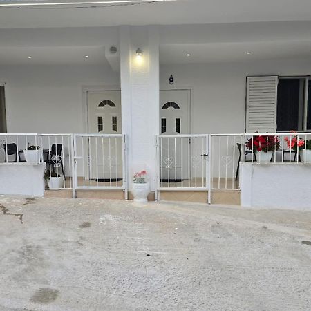 Aila Apartment Σαράντα Εξωτερικό φωτογραφία