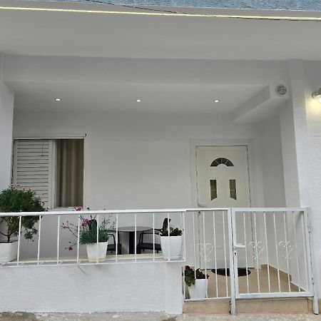 Aila Apartment Σαράντα Εξωτερικό φωτογραφία