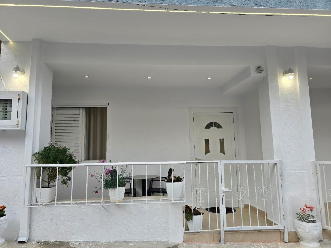 Aila Apartment Σαράντα Εξωτερικό φωτογραφία