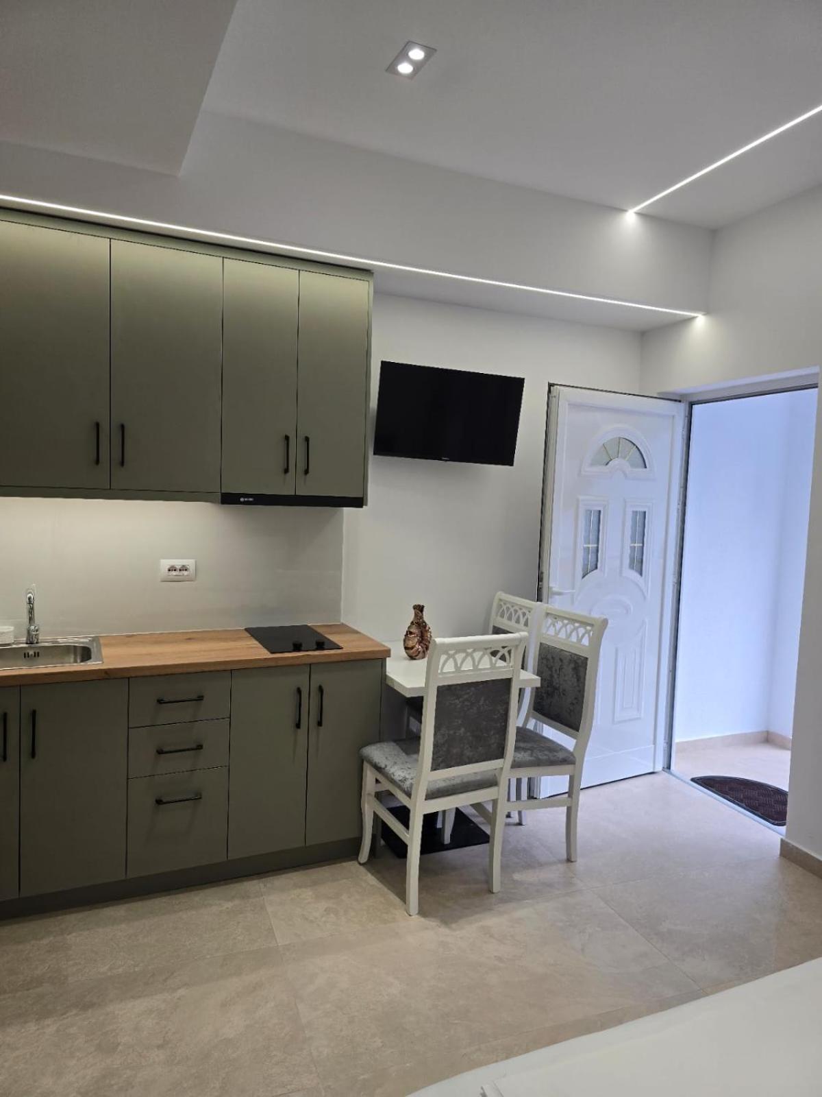 Aila Apartment Σαράντα Εξωτερικό φωτογραφία