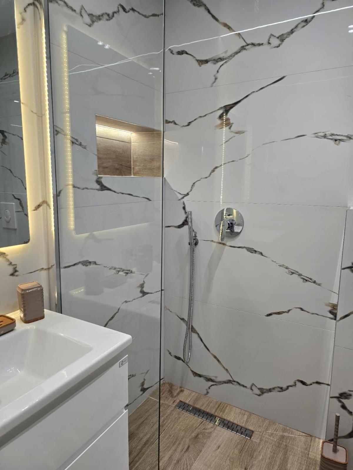 Aila Apartment Σαράντα Εξωτερικό φωτογραφία